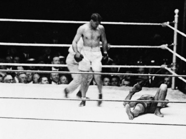 jack-dempsey-luis-angel-firpo-1923